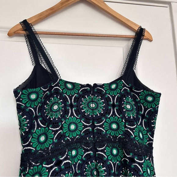 J. Crew Eyelet Tiered Floral Embroidered Dress Mini Women’s 6 Navy Old Money - Picture 9 of 11